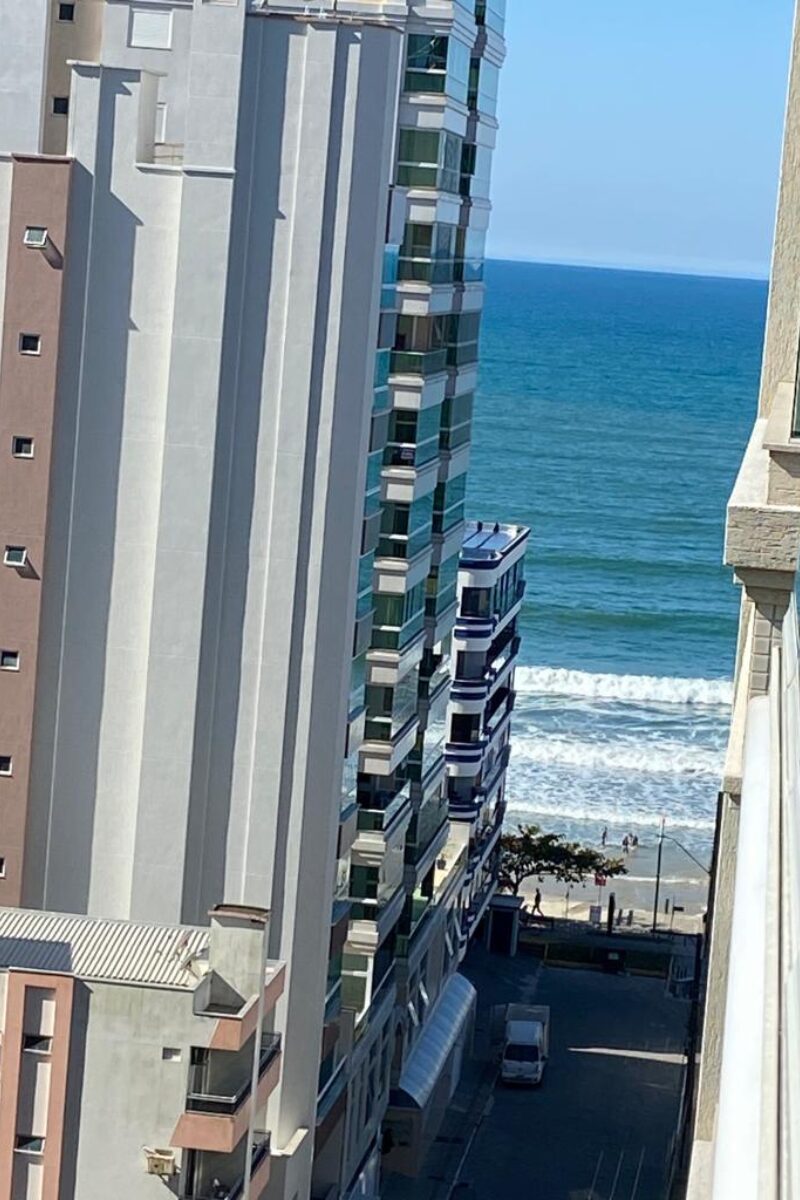 Vista do mar a partir da varanda