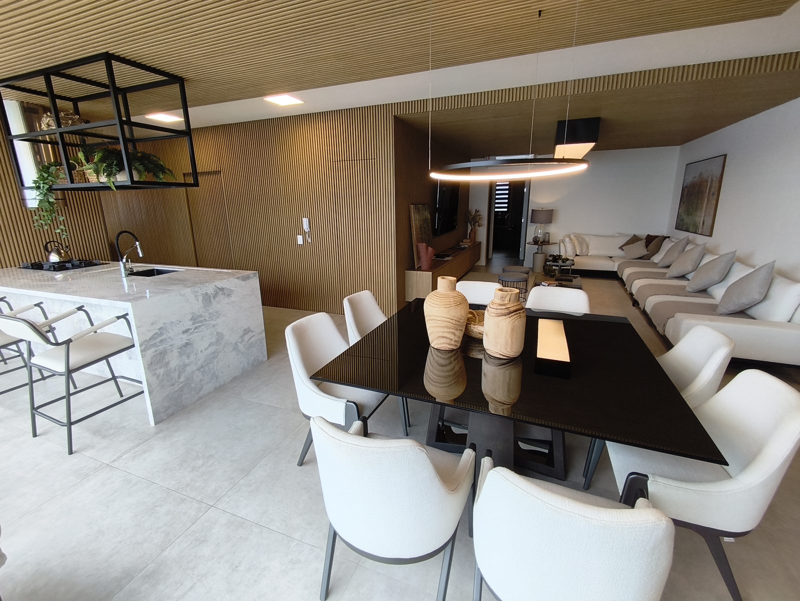 Mesa de jantar com vista mar
